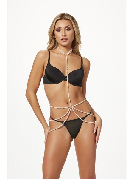 PEARL CHAIN CHOKER & HARNESS